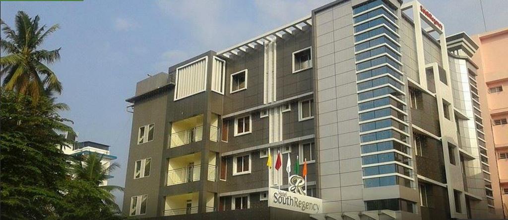 Hotel South Regency, Ernakulam Kochi Exterior foto