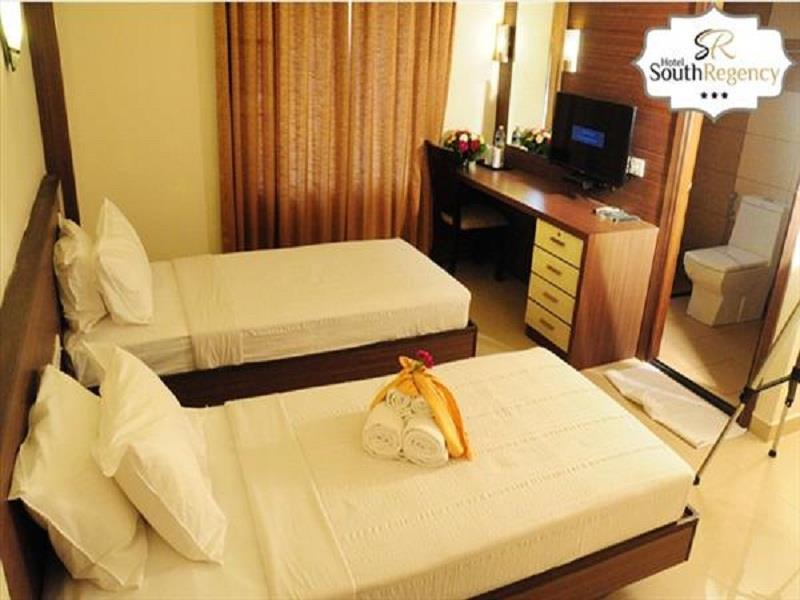 Hotel South Regency, Ernakulam Kochi Exterior foto