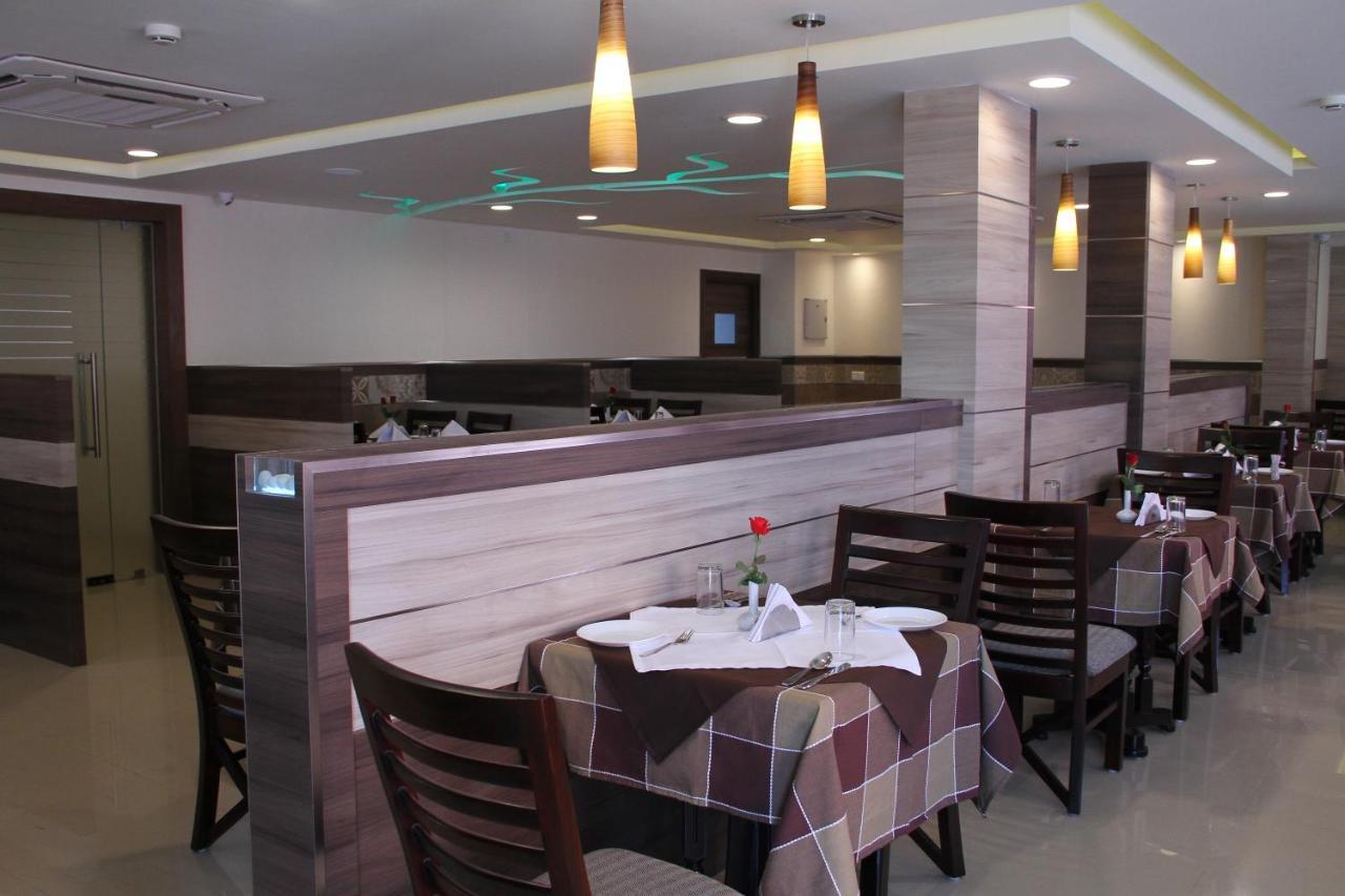 Hotel South Regency, Ernakulam Kochi Exterior foto